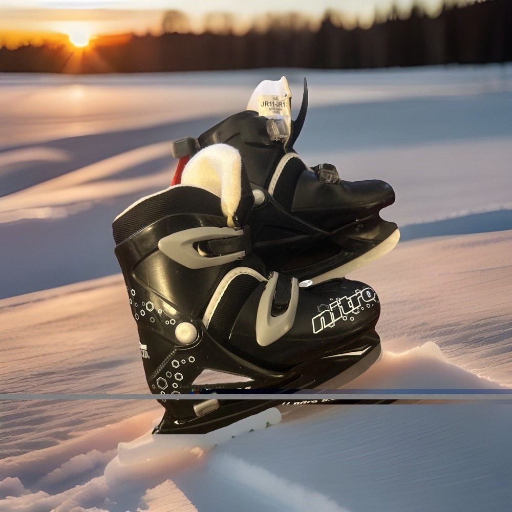 Lake Placid Nitro 8.8 Boy's Hockey Skates Adjustable JR11-JR13 Used